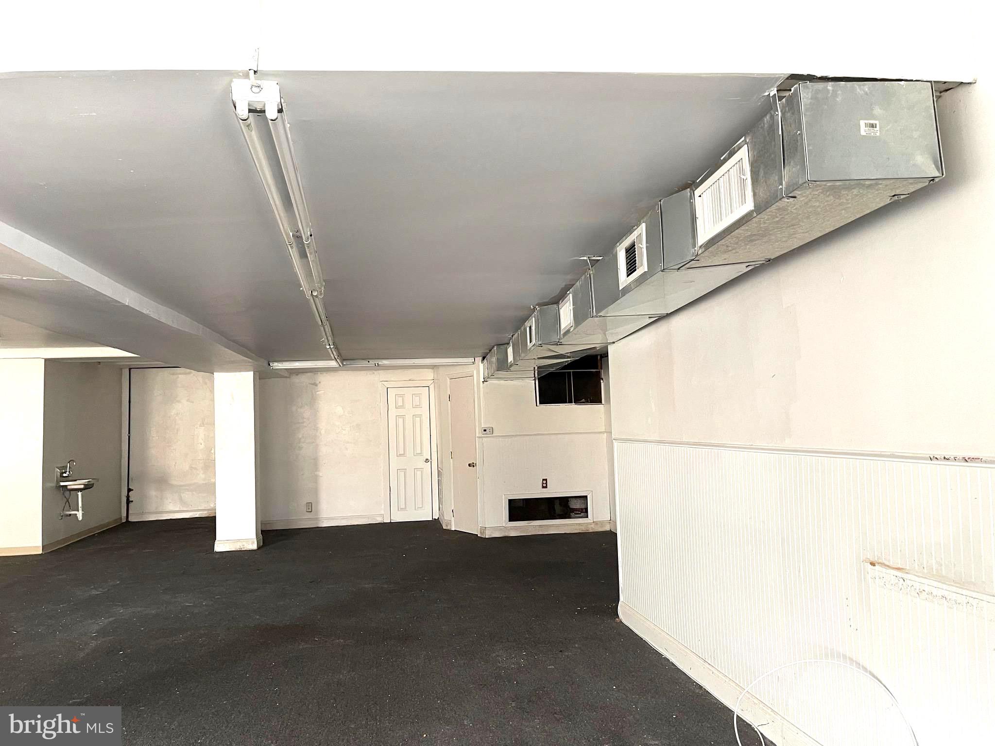 57-59 Long Lane Upper Darby, PA 19082 - Photo 8 of 42 Commercial Space