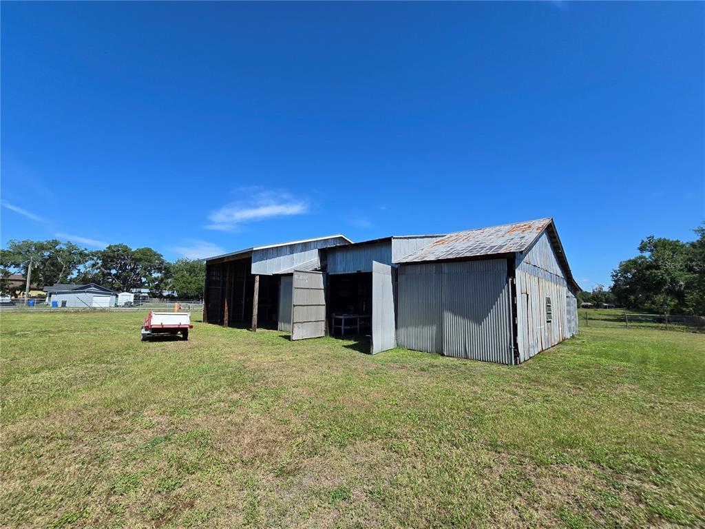 12882 East Wheeler Road Dover, FL 33527 - Photo 22 of 30