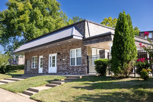 $925 | 311 Hawkins Road, Unit L6, Clarksville, TN 37040