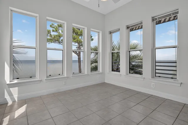 $1,650,000 | 323 Bay Cir Drive, Santa Rosa Beach, FL 32459