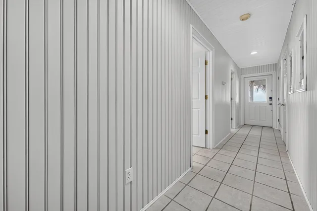 $1,650,000 | 323 Bay Cir Drive, Santa Rosa Beach, FL 32459