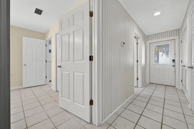 $1,650,000 | 323 Bay Cir Drive, Santa Rosa Beach, FL 32459