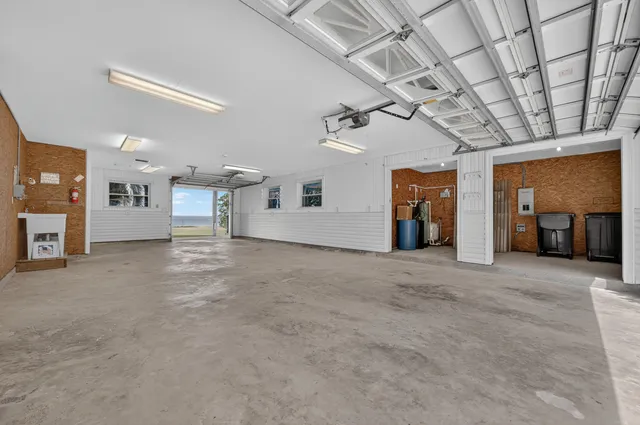 $1,650,000 | 323 Bay Cir Drive, Santa Rosa Beach, FL 32459