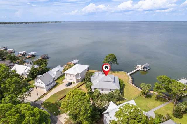 $1,650,000 | 323 Bay Cir Drive, Santa Rosa Beach, FL 32459