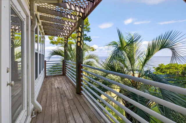 $1,650,000 | 323 Bay Cir Drive, Santa Rosa Beach, FL 32459