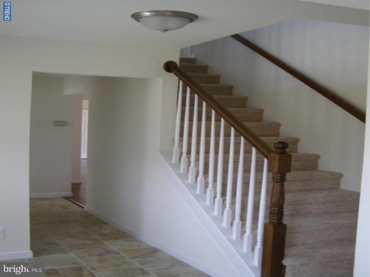 249 Oakshade Road Tabernacle, NJ 08088 - Photo 16 of 25 Foyer