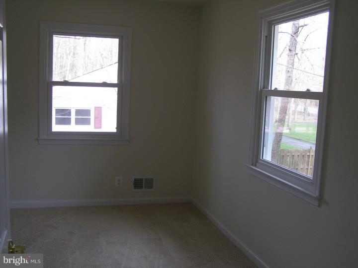 249 Oakshade Road Tabernacle, NJ 08088 - Photo 18 of 25 Bedroom