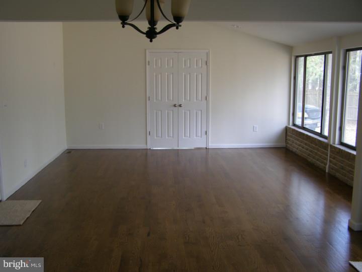 249 Oakshade Road Tabernacle, NJ 08088 - Photo 23 of 25 Family Room