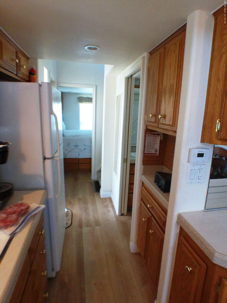 84136 Ave 44, Unit 582 Indio, CA 92203 - Photo 32 of 56 a view of kitchen
