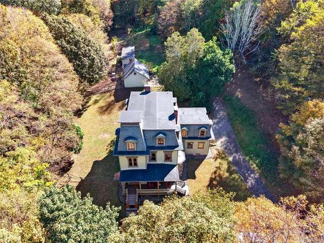 $1,495,000 | 250 Highway 100, Chappaqua, NY 10514