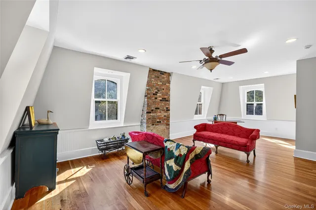 $1,495,000 | 250 Highway 100, Chappaqua, NY 10514