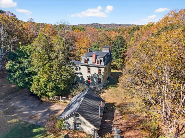 $1,495,000 | 250 Highway 100, Chappaqua, NY 10514