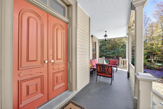 $1,495,000 | 250 Highway 100, Chappaqua, NY 10514