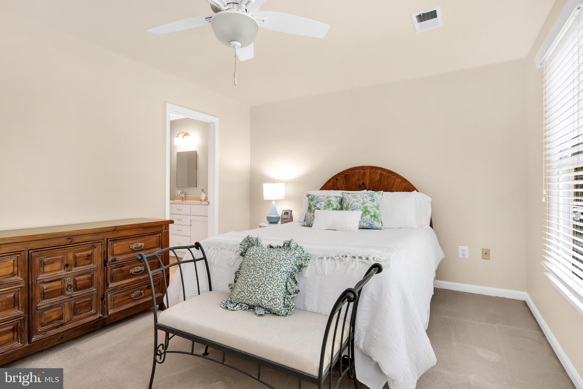 1224 Weatherstone Court Reston, VA 20194 - Photo 13 of 38 Master Suite