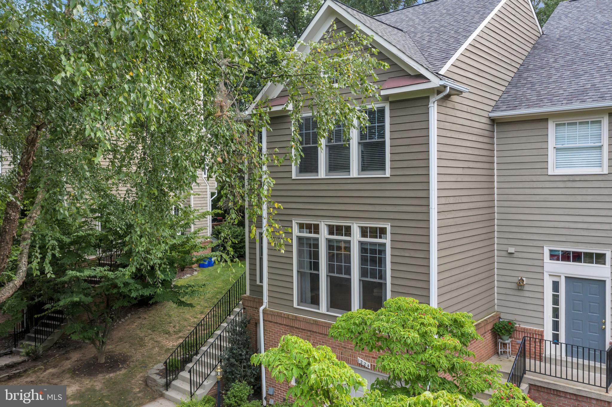 1224 Weatherstone Court Reston, VA 20194 - Photo 34 of 38