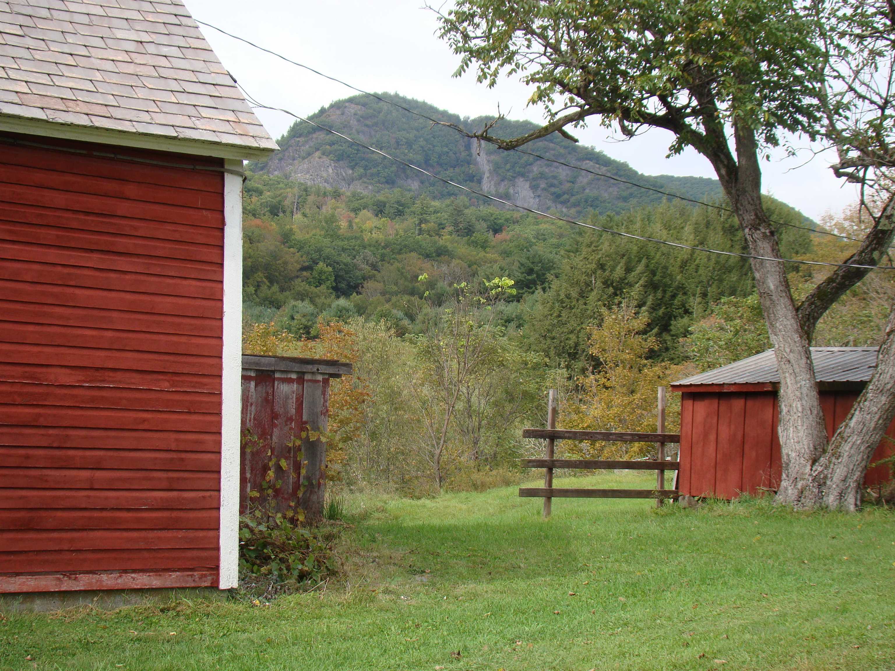 59 Waite Hill Road Pawlet, VT 05761 - Photo 7 of 31