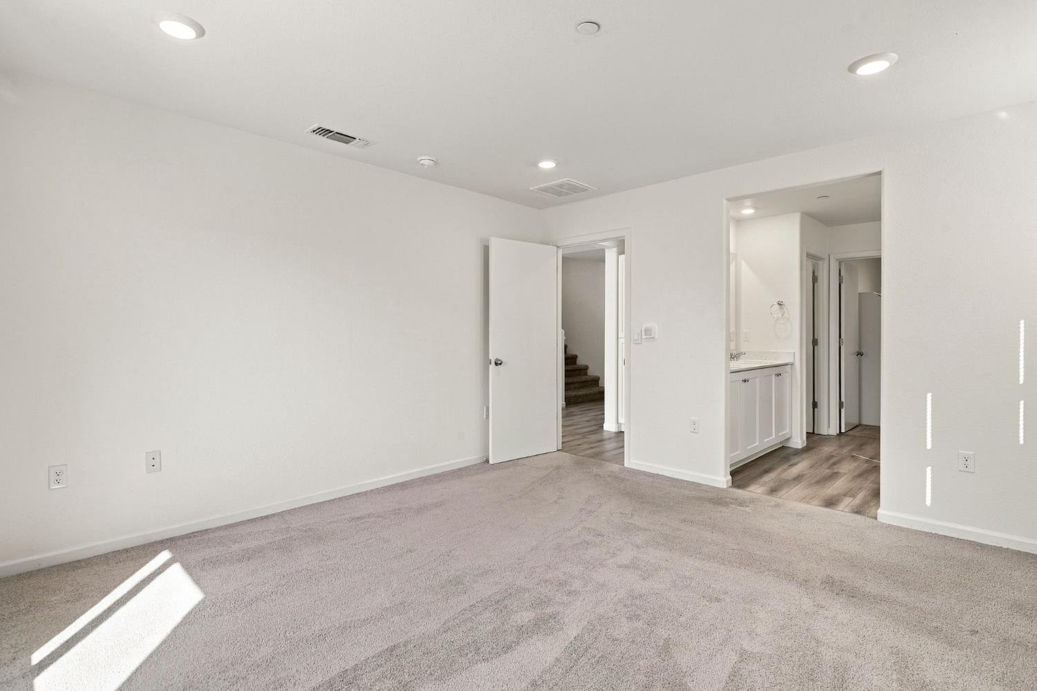 2448 Riparia Street Manteca, CA 95337 - Photo 29 of 60 Gallery Image 29