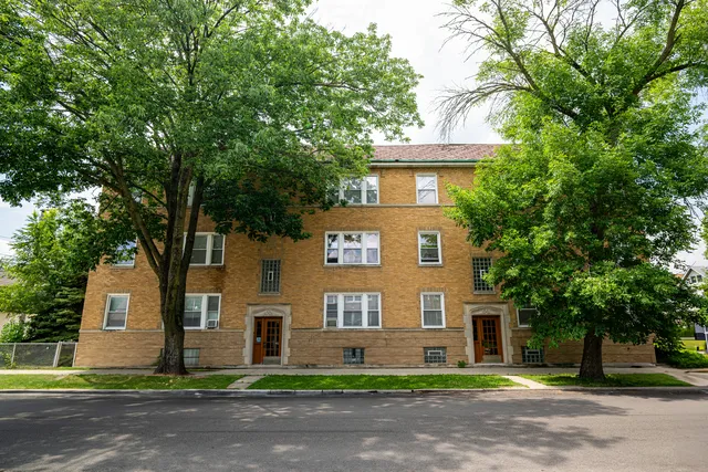 $1,450 | 4414 North Lavergne Avenue, Unit 3, Chicago, IL 60630