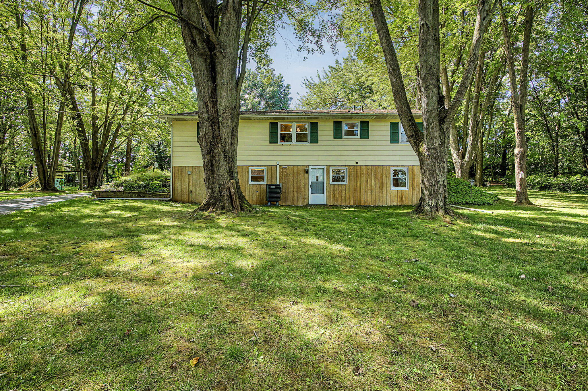 1940 Maple Grove Road Jackson, MI 49201 - Photo 37 of 53 37-web-or-mls-CQ1A8742