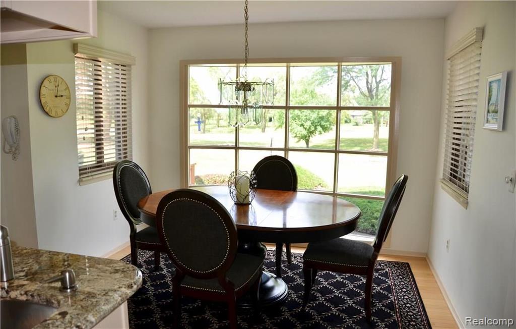 618 Baker Street Rochester Hills, MI 48307 - Photo 3 of 25