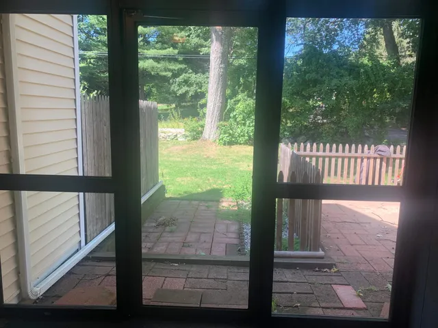 $2,495 | 4 Cedarbrook Village, Unit B, Rochester, NH 03867