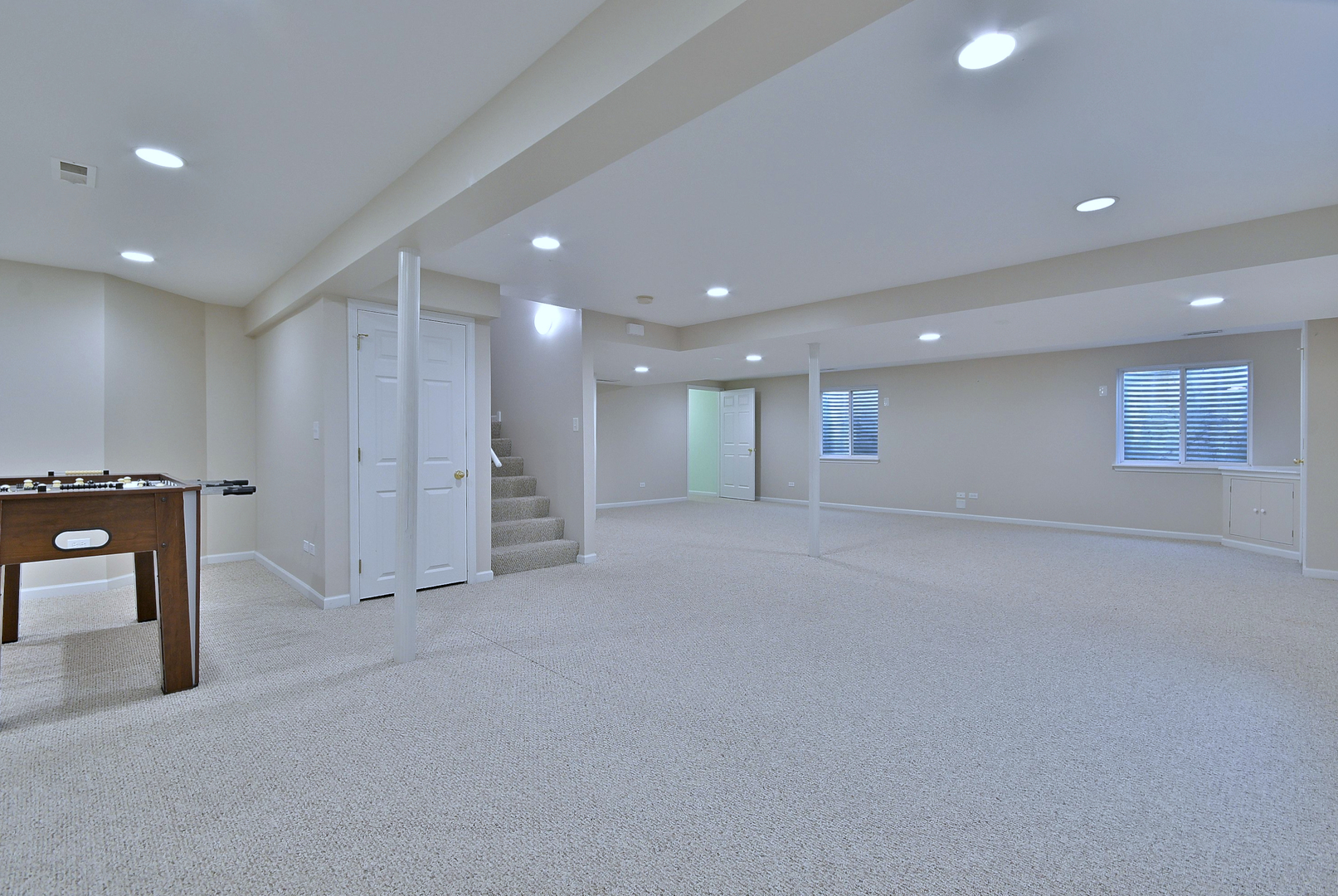 2434 White Barn Road Aurora, IL 60502 - Photo 40 of 45 a view of an empty room with a fireplace
