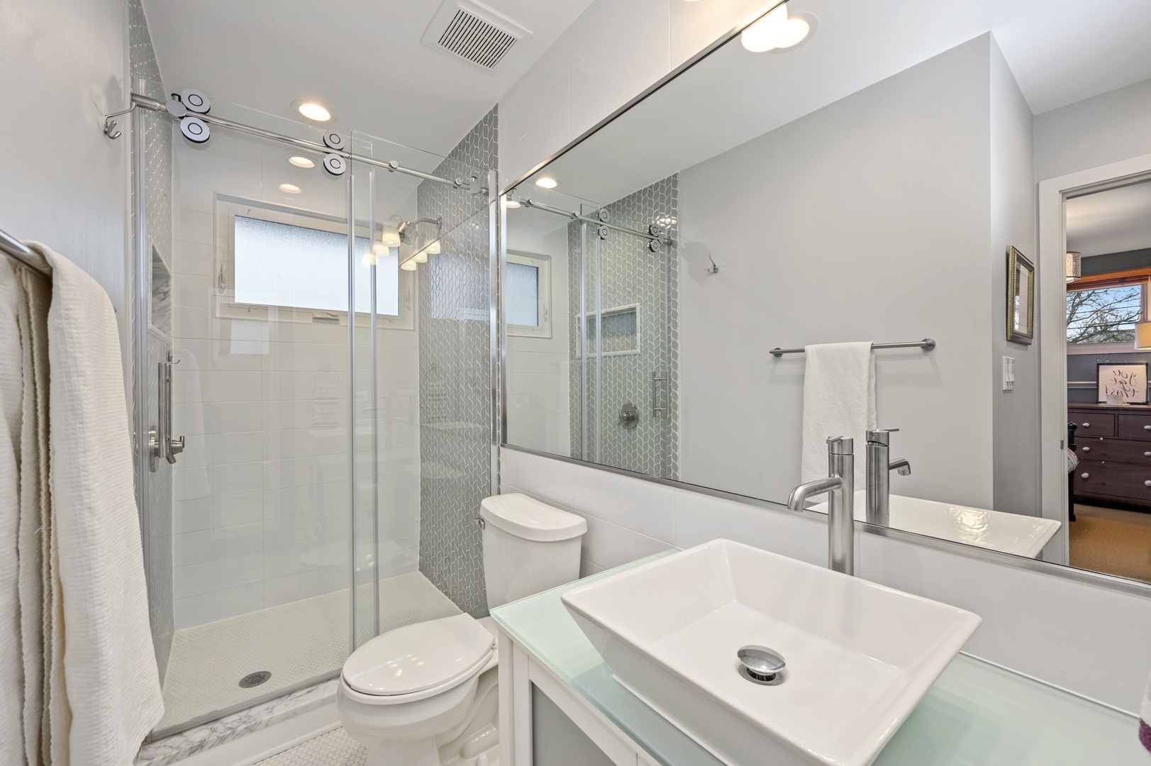 750 Becker Road Glenview, IL 60025 - Photo 18 of 27