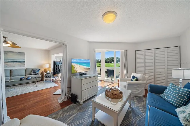 $4,500 | 425 Cerromar Terrace, Unit 359, Venice, FL 34293