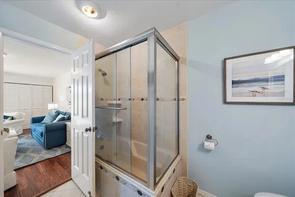 $3,100 | 425 Cerromar Terrace, Unit 359, Venice, FL 34293