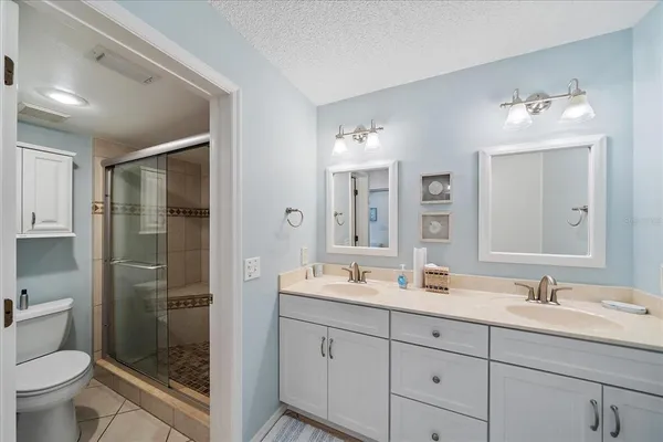 $3,100 | 425 Cerromar Terrace, Unit 359, Venice, FL 34293