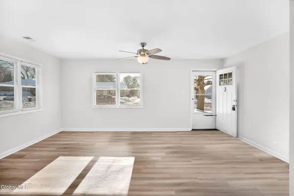 $2,500 | 3 Miracle Lane, Colonie, NY 12211