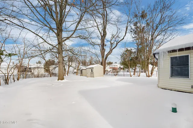 $2,500 | 3 Miracle Lane, Colonie, NY 12211