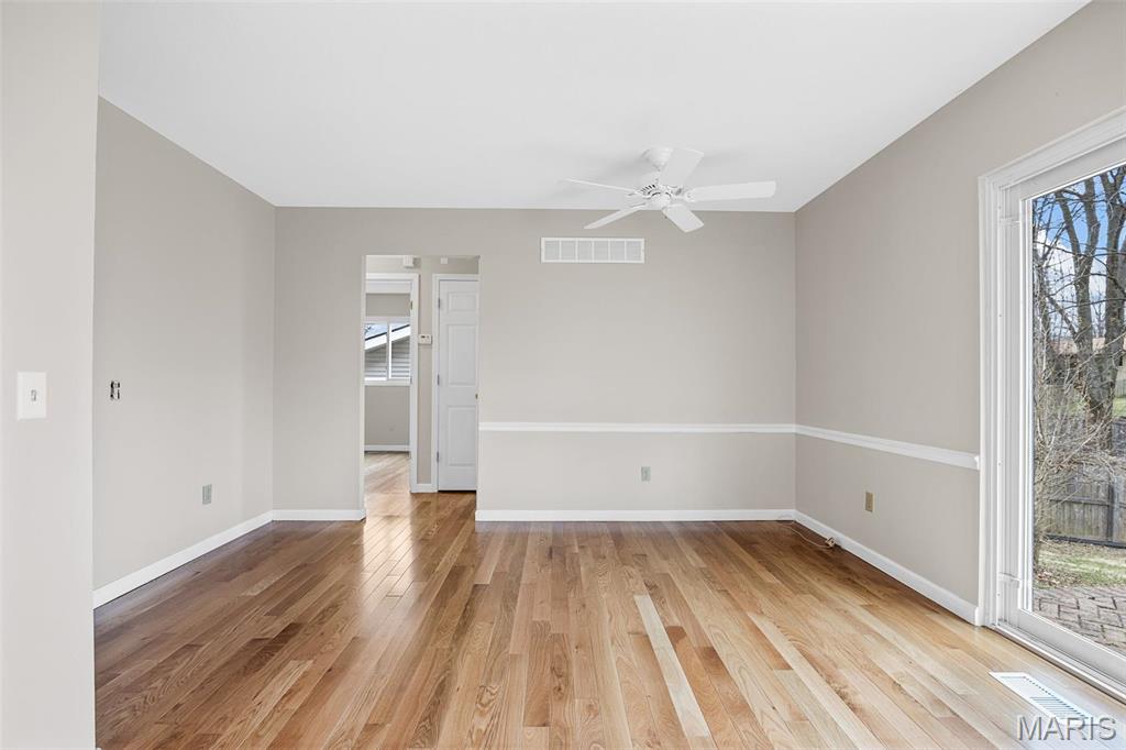 215 Shadyoak Drive Ballwin, MO 63021 - Photo 11 of 31