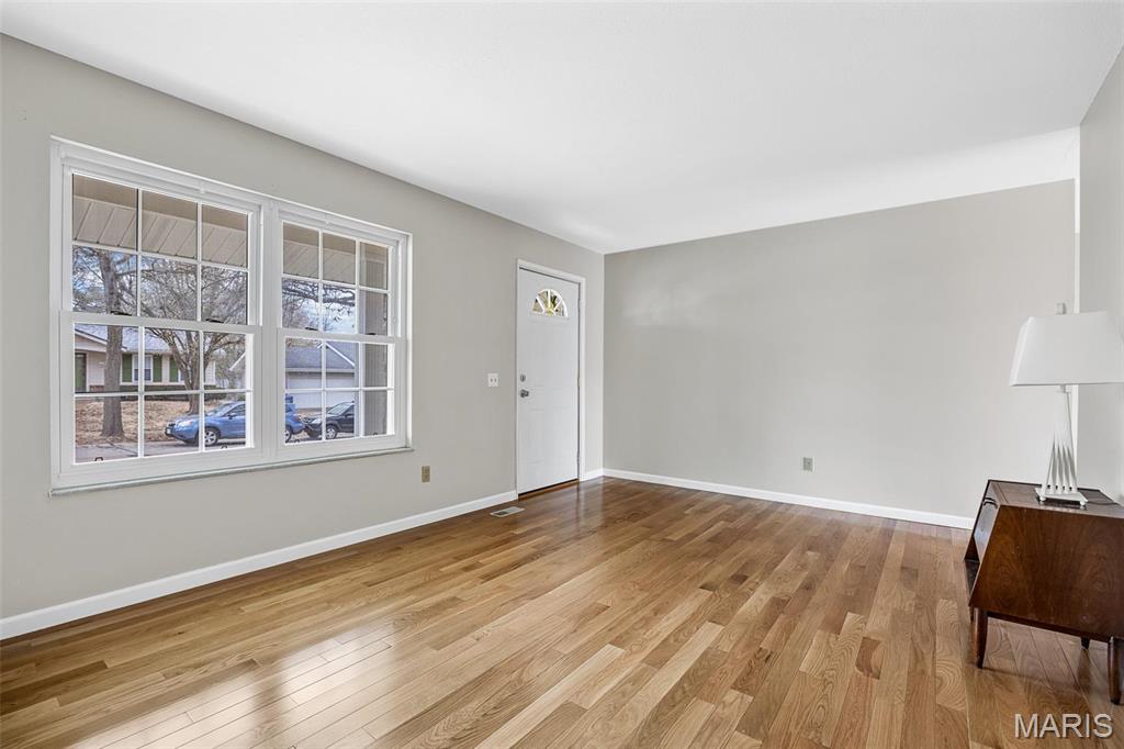 215 Shadyoak Drive Ballwin, MO 63021 - Photo 6 of 31