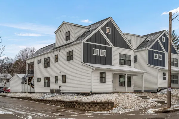 $975,000 | 1820 Mckinley Street Northeast, Minneapolis, MN 55418