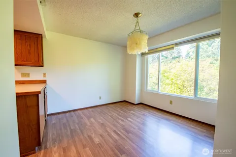 $370,000 | 17417 Ashworth Avenue North, Unit 303, Shoreline, WA 98133