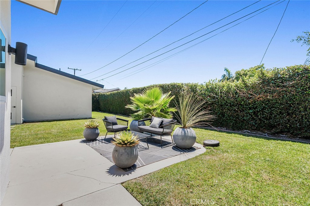 12361 Wembley Road Rossmoor, CA 90720 - Photo 42 of 45