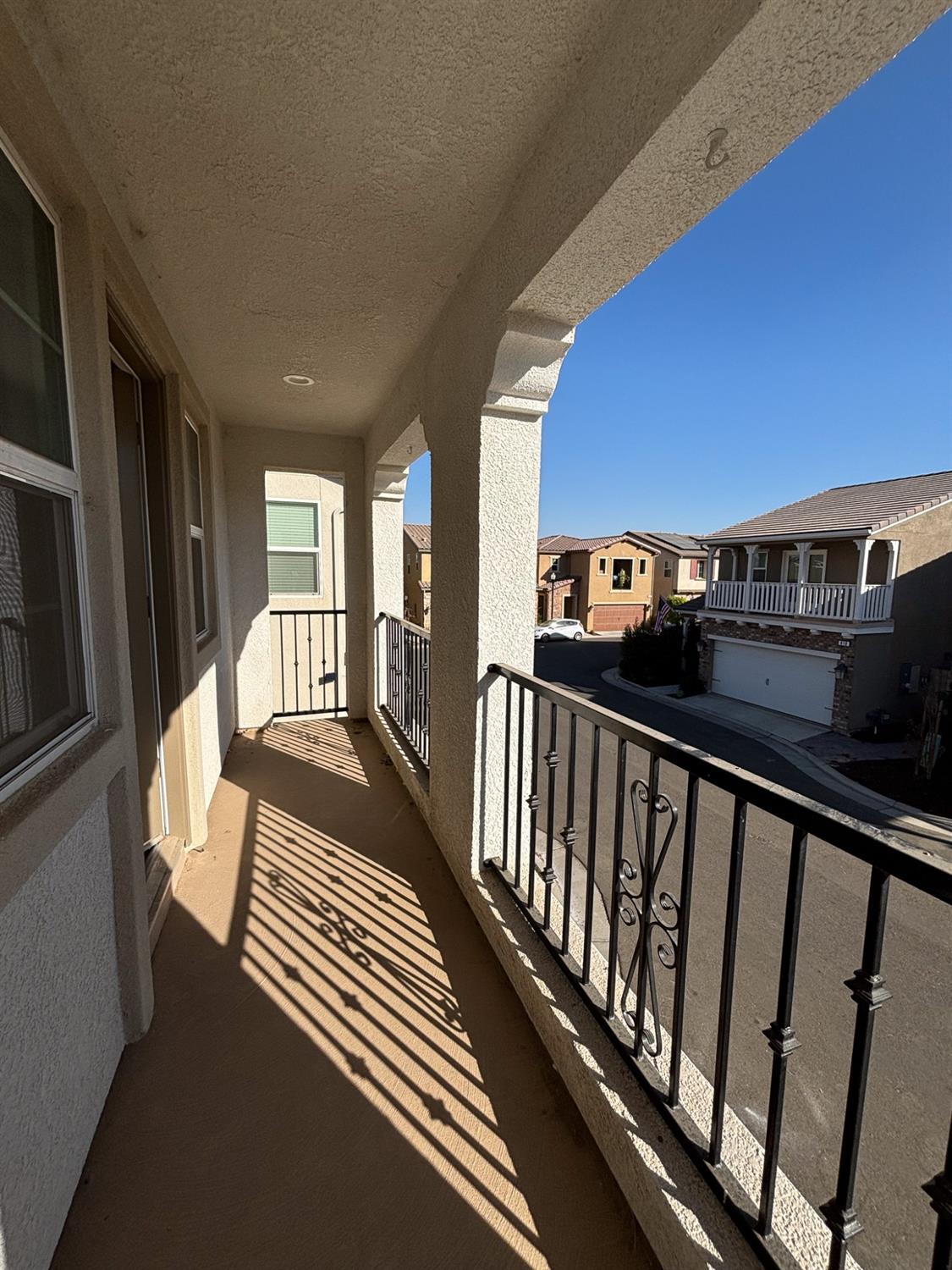 827 Fir Street West Madera, CA 93636 - Photo 45 of 63 a view of balcony with furniture