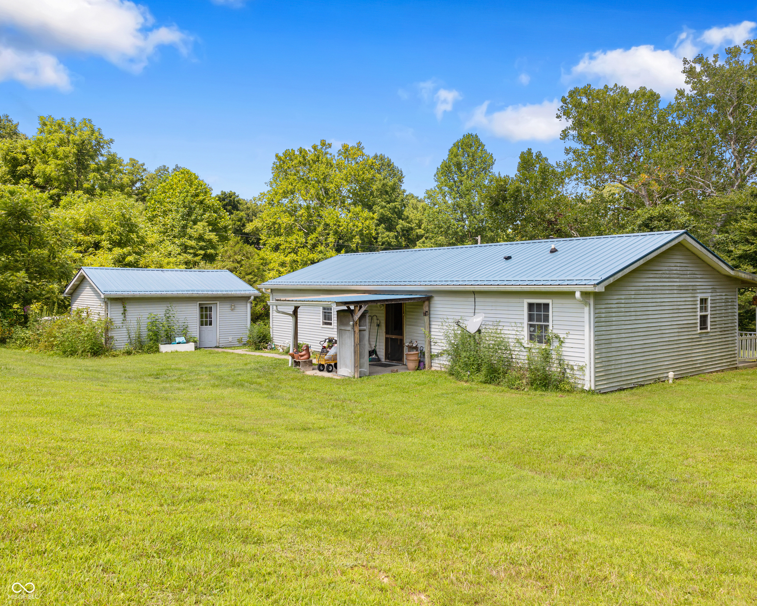 5842 East Michaels Road Bloomfield, IN 47424 - Photo 5 of 19