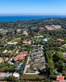 $11,925,000 | 28953 Boniface Drive, Malibu, CA 90265