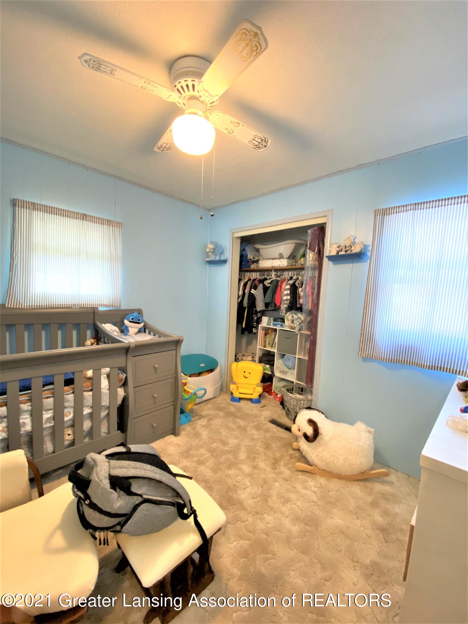 2227 Strathmore Road Lansing, MI 48910 - Photo 8 of 14 Bed 2