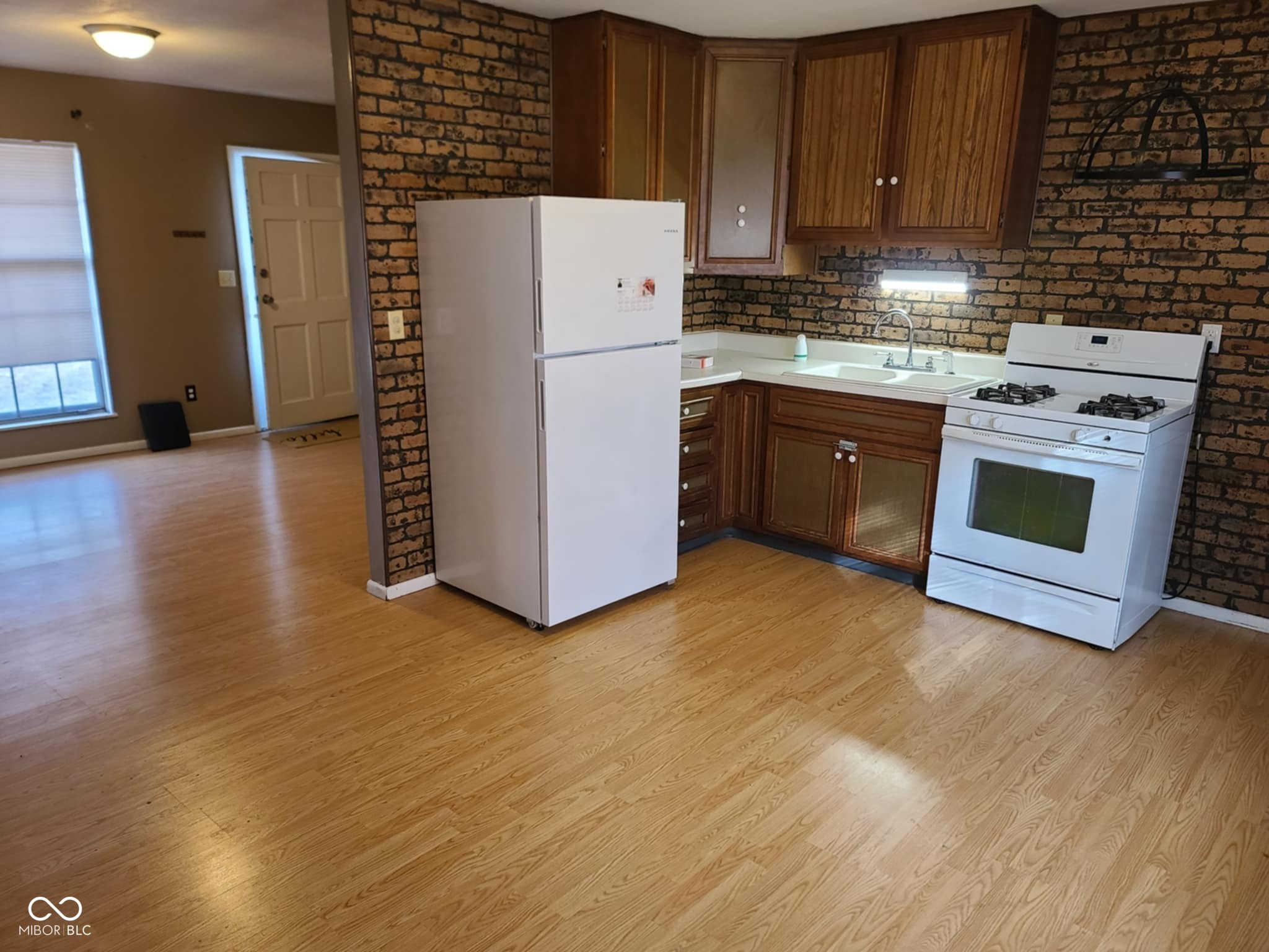 1908 Edgemont Way Anderson, IN 46011 - Photo 5 of 9 Gallery Image 5