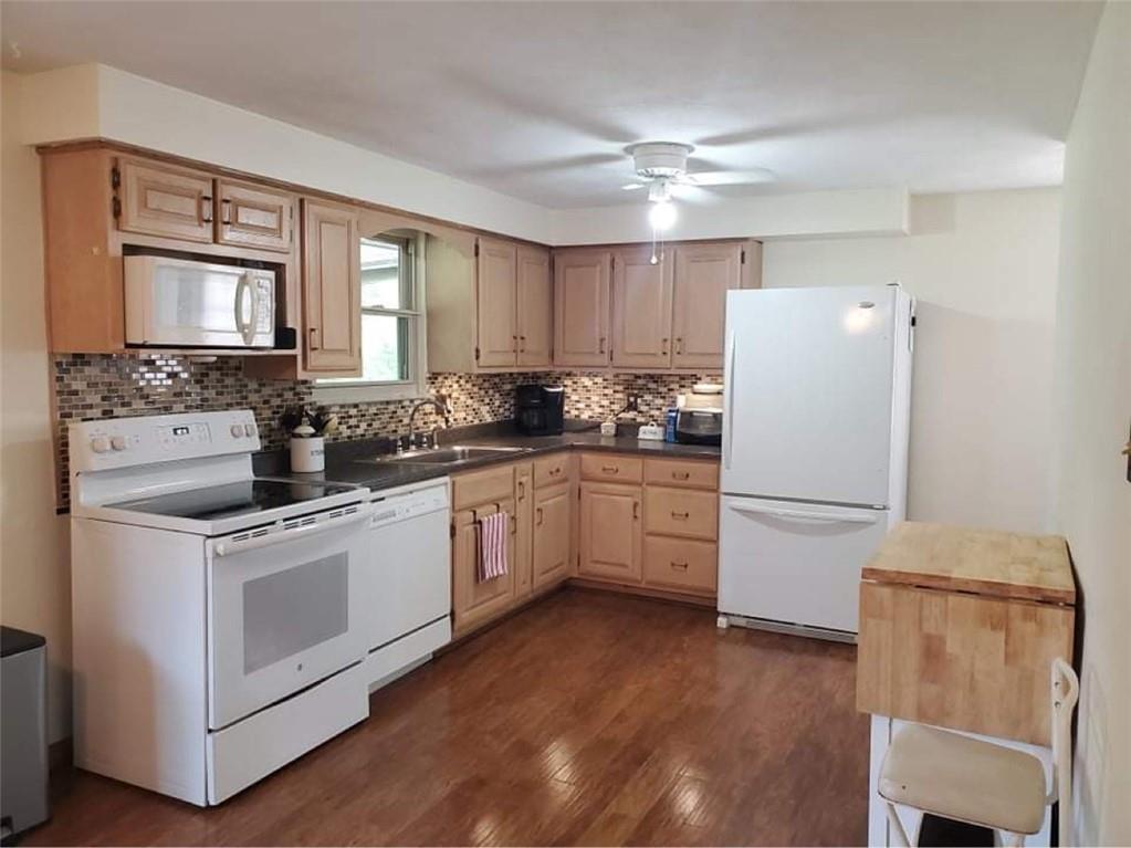 139 Hampton Court Butler, PA 16002 - Photo 7 of 19