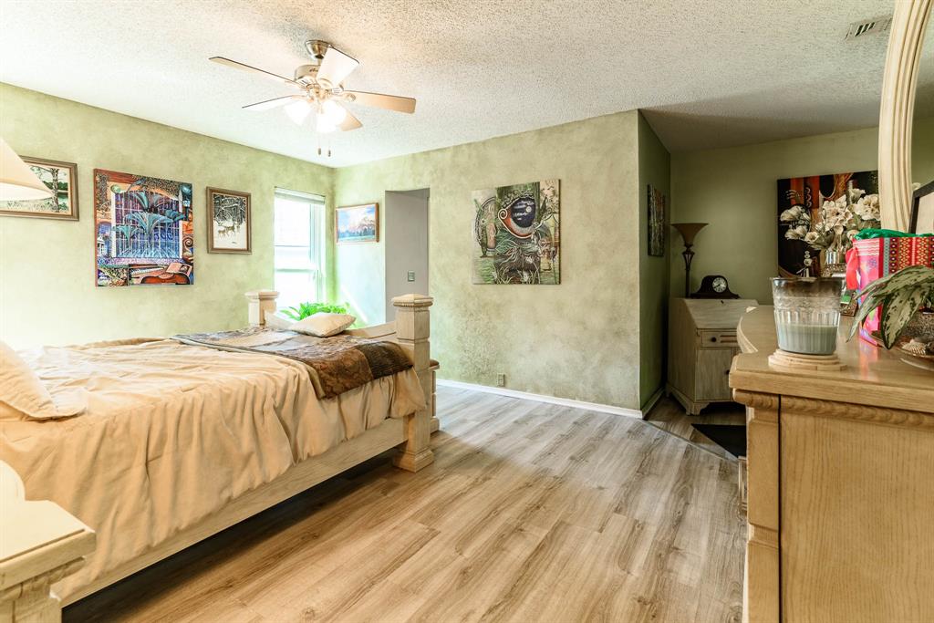 1029 Springfield Street Mansfield, TX 76063 - Photo 9 of 29