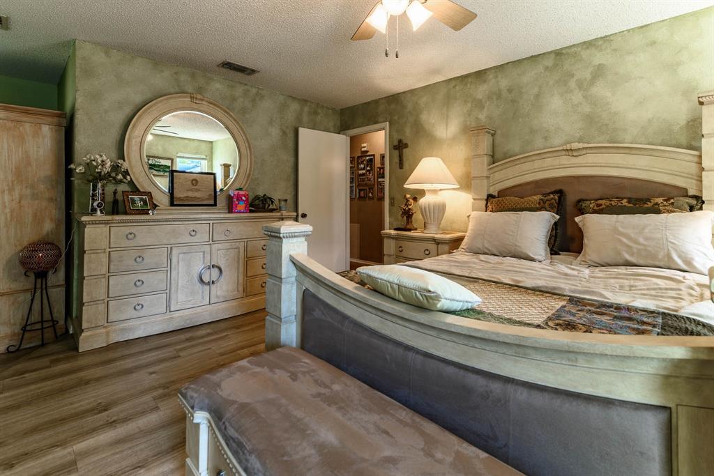 1029 Springfield Street Mansfield, TX 76063 - Photo 10 of 29