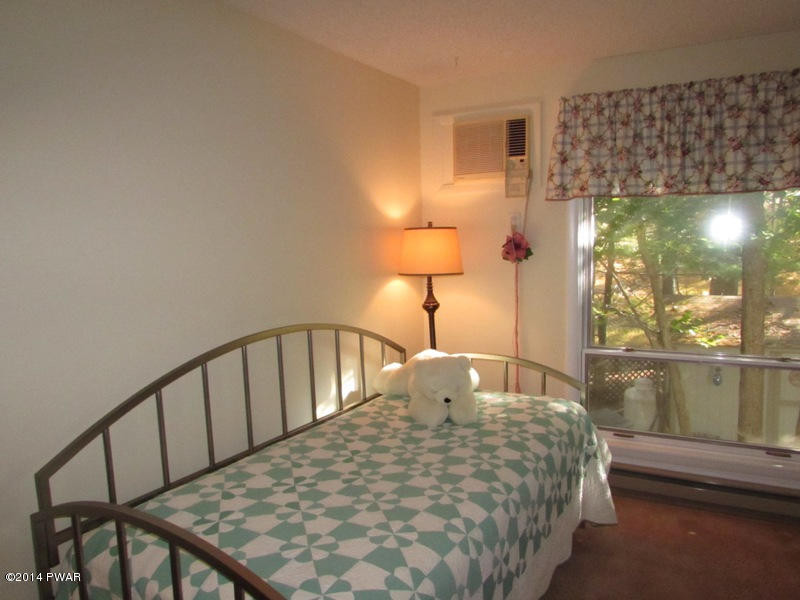 114 Mink Road Dingmans Ferry, PA 18328 - Photo 14 of 24