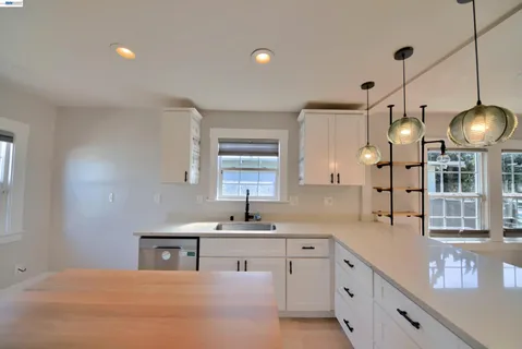 $630,000 | 5706 Brookdale Avenue, Oakland, CA 94605