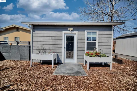 $630,000 | 5706 Brookdale Avenue, Oakland, CA 94605