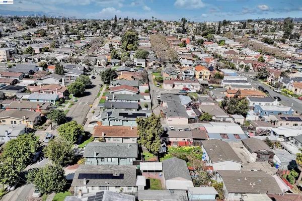 $630,000 | 5706 Brookdale Avenue, Oakland, CA 94605