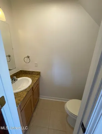 $1,225 | 590 Royal Oak Drive, Unit 12, Pass Christian, MS 39571